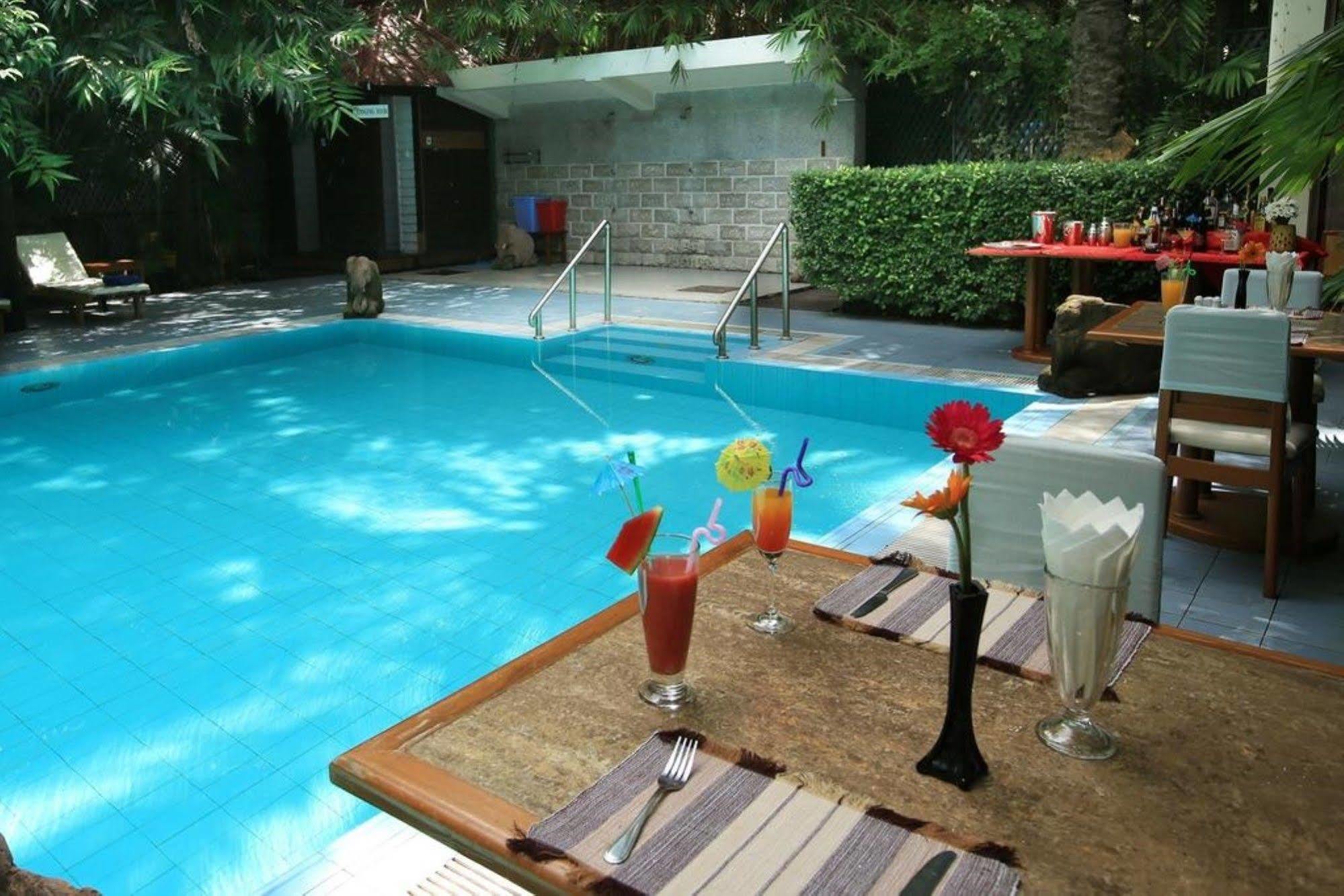 Mandalay City Hotel Zewnętrze zdjęcie