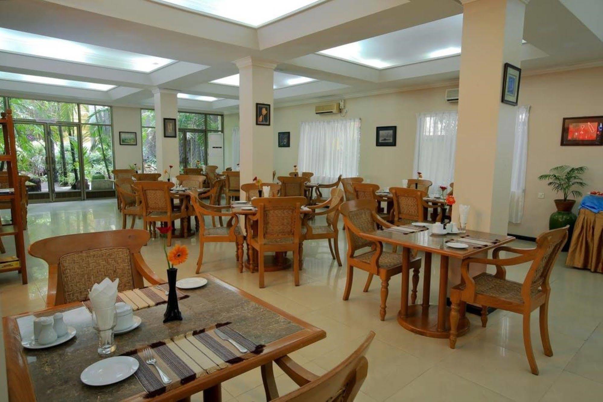 Mandalay City Hotel Zewnętrze zdjęcie